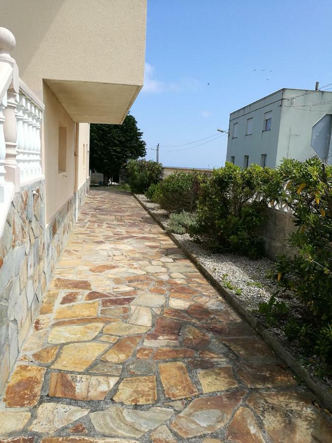 Chalet Vacacional En Segunda Linea De Playa Фос Экстерьер фото